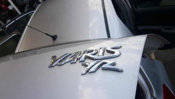 2011 Toyota Yaris Silver Hatchback