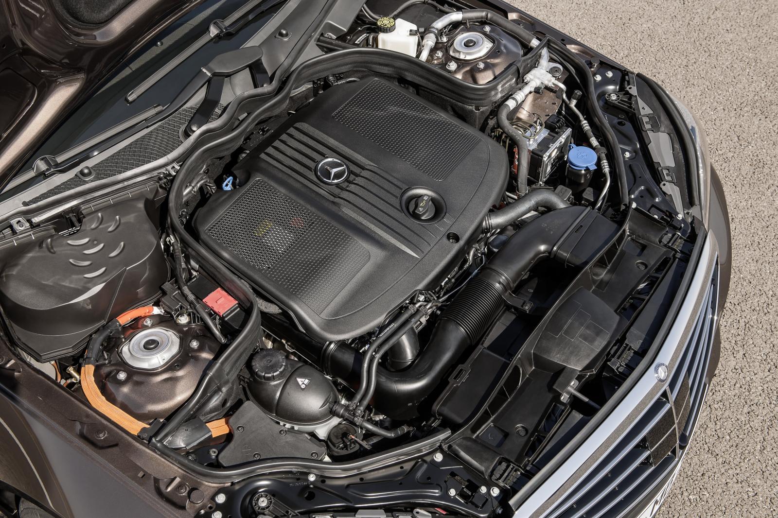 Mercedes Engines